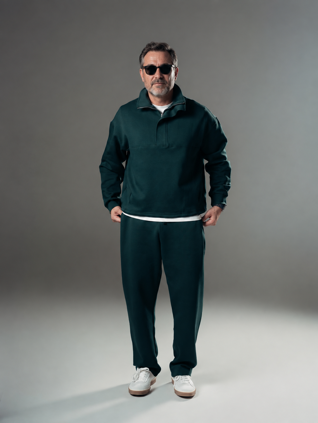 Men’s Structured Half-Zip Sweatshirt & Straight-Leg Pants Set