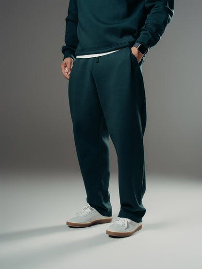 Men’s Structured Half-Zip Sweatshirt & Straight-Leg Pants Set